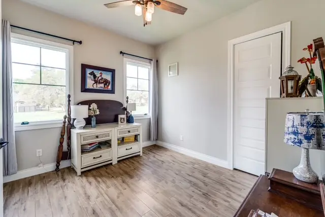 Projects: Model Home photo 4